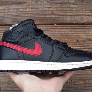 Air Jordan sneakers red and black